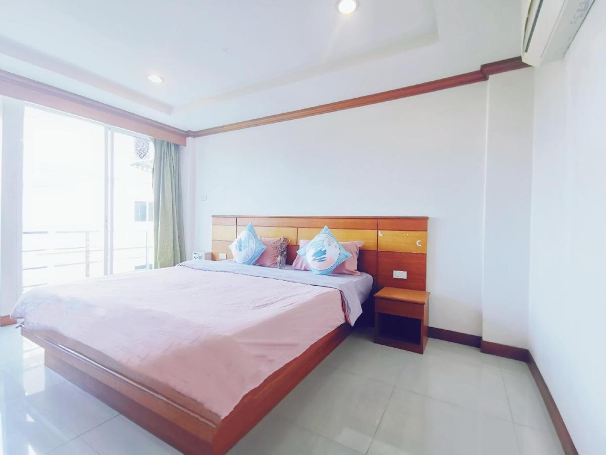 Lanting Hotell Patong Exteriör bild