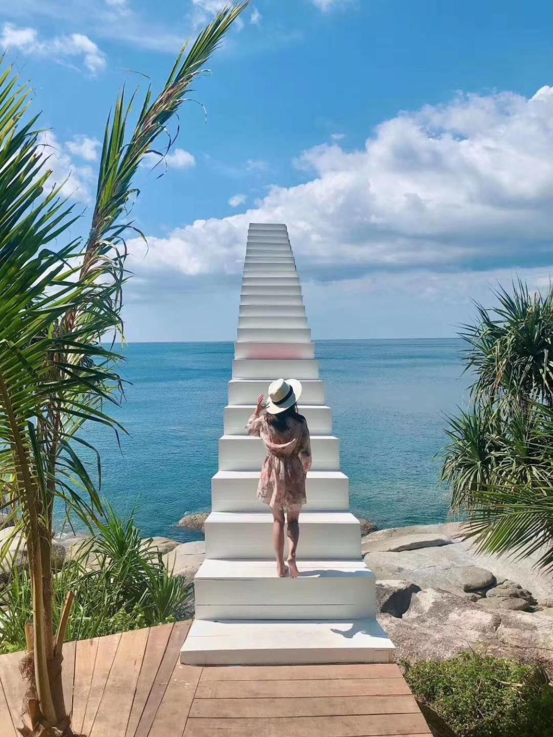 Lanting Hotell Patong Exteriör bild